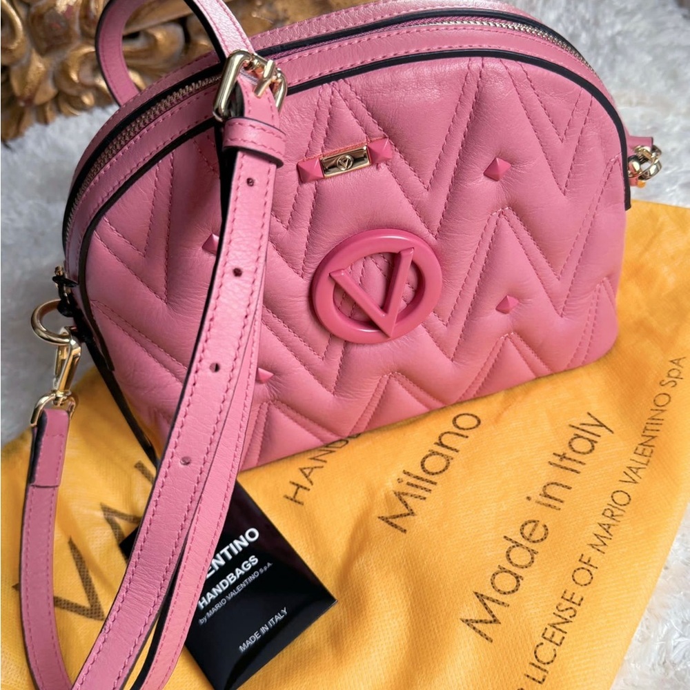 VALENTINO BY MARIO VALENTINO
Diana Quilted Leather Crossbody Bag